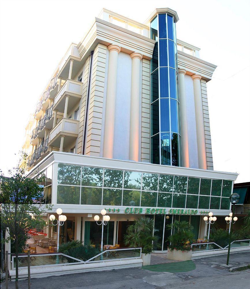 Hotel Smeraldo Cesena Bagian luar foto